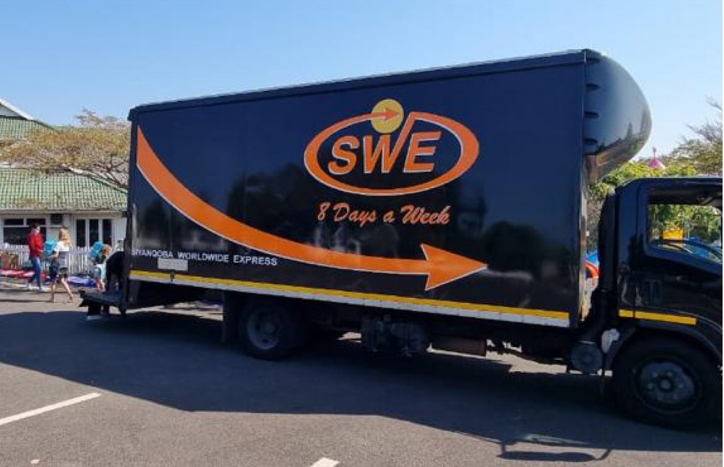 Siyakolisi_Food_Drive1